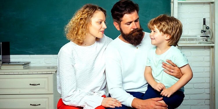 Enfant préfère son papa