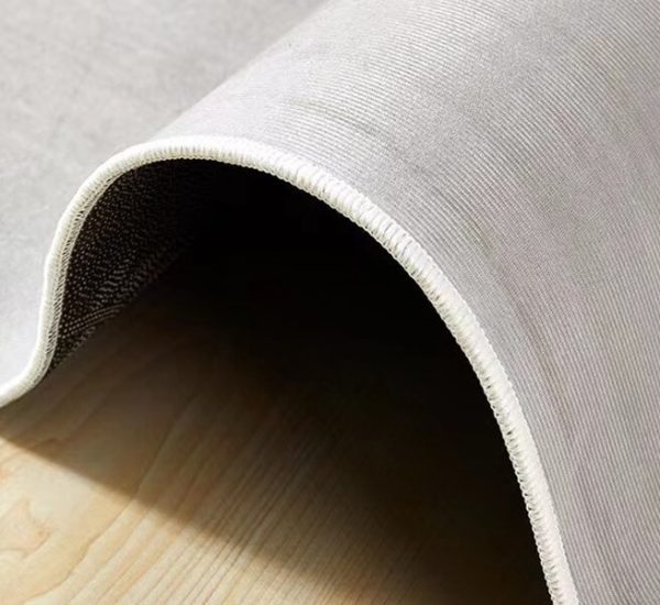 Épaisseur d'un tapis marelle pour chambre de petite fille